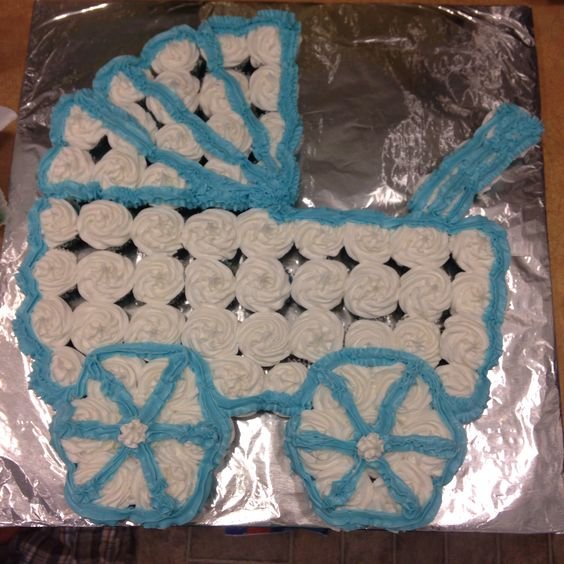 cupcakes in shape of baby carriage