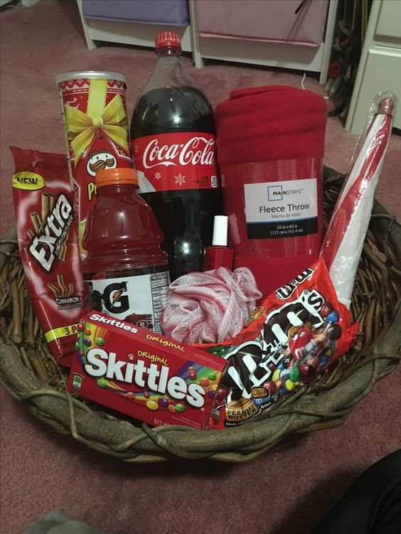 valentines gift baskets for men