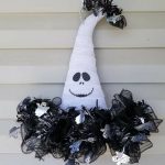 Halloween Wreaths - Witch Hat Wreath